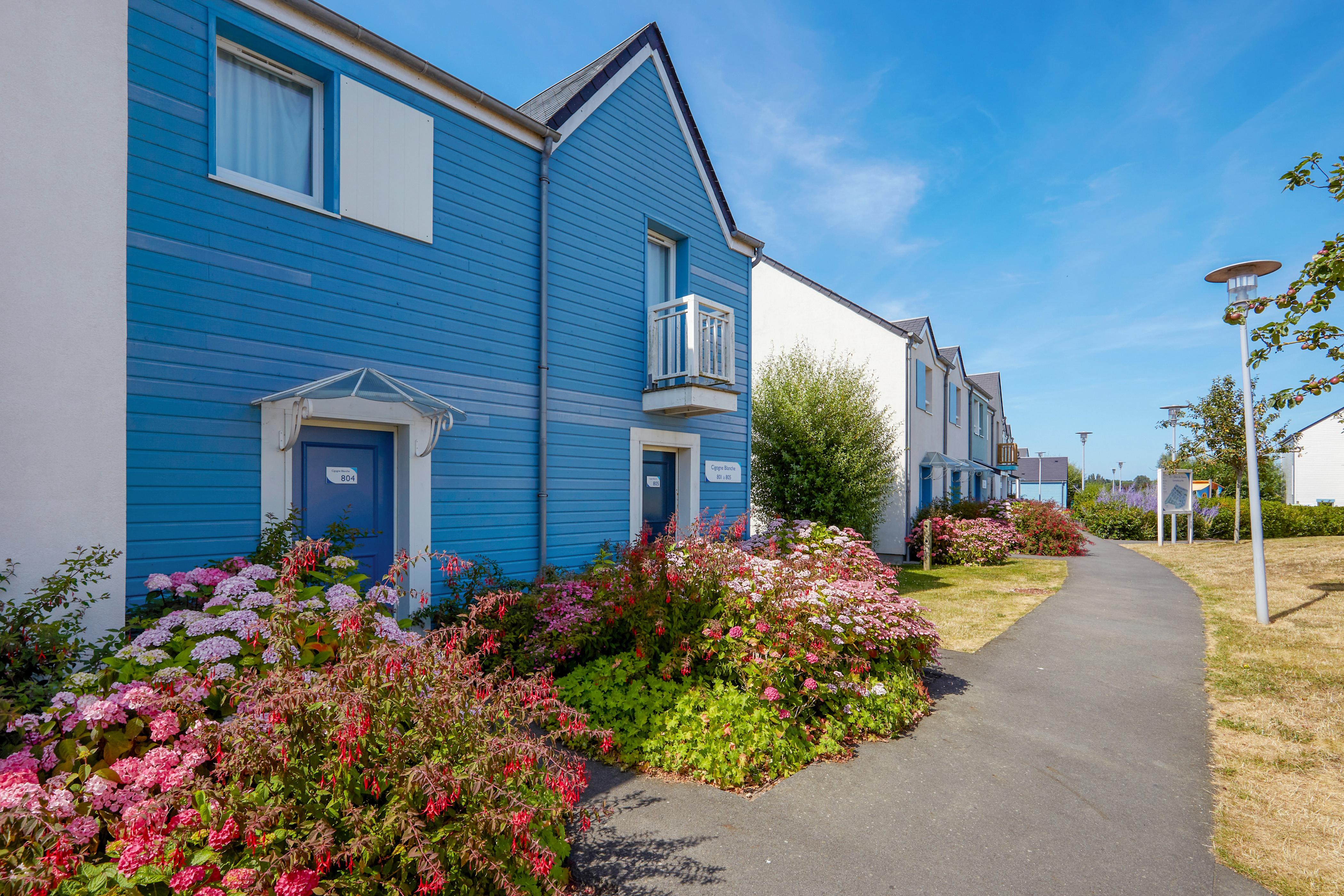 Pierre & Vacances Residence Le Chant Des Oiseaux Courseulles-sur-Mer Exterior photo